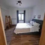 Tzovolos Apartment Kalavryta